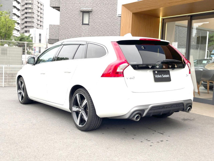2017 Volvo V60 LDA-FD4204T (UW-69fc0159109a7)[7]