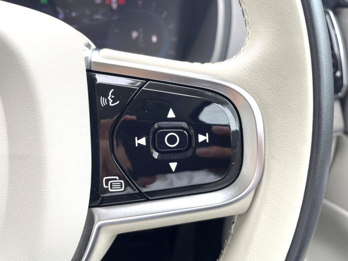 2024 Volvo XC90 5AA-LB420TXCM (UW-69fc015913531)[6]