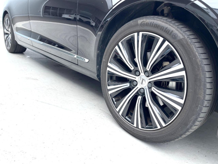2024 Volvo V90 5AA-PB420TM (UW-69fc01599f914)[14]