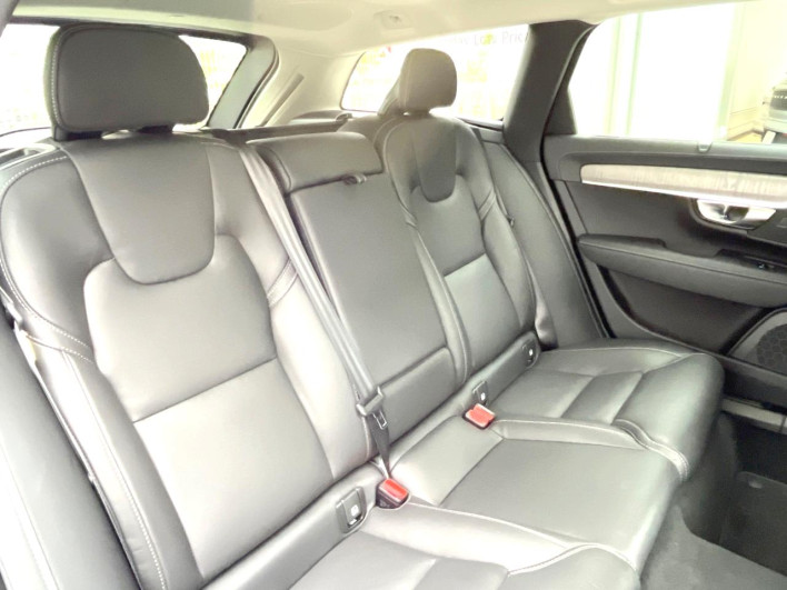 2024 Volvo V90 5AA-PB420TM (UW-69fc01599f914)[23]