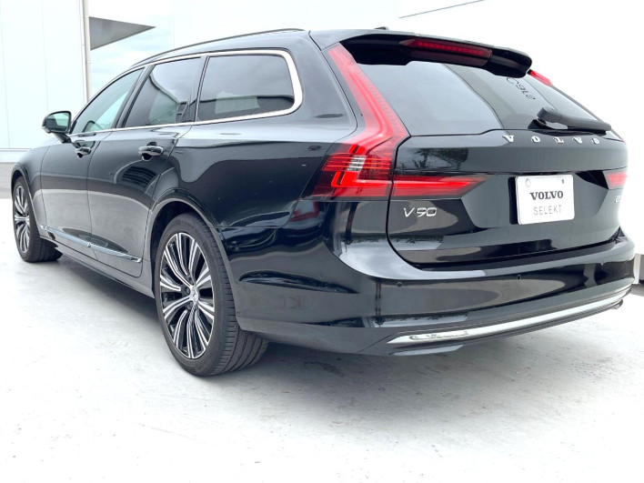 2024 Volvo V90 5AA-PB420TM (UW-69fc01599f914)[9]