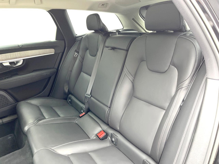 2024 Volvo V90 5AA-PB420TM (UW-69fc01599f914)[27]