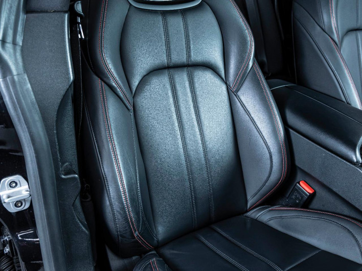 2018 Maserati Ghibli ABA-MG30C (UW-69fc015bb6dea)[13]