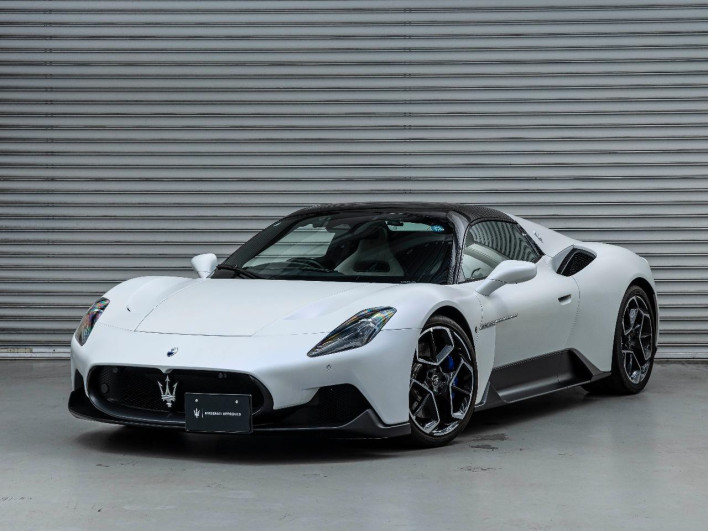 2024 Maserati MC20 Cielo 7BA-MC30 (UW-69fc015bd1638)[3]