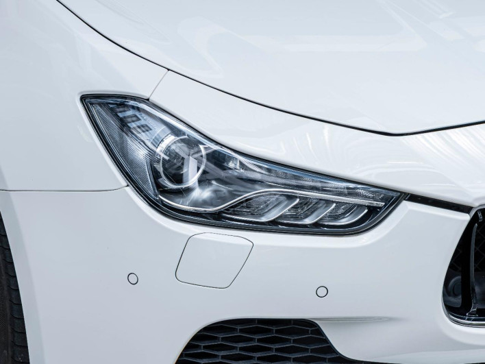 2017 Maserati Ghibli ABA-MG30C (UW-69fc015c234f1)[4]
