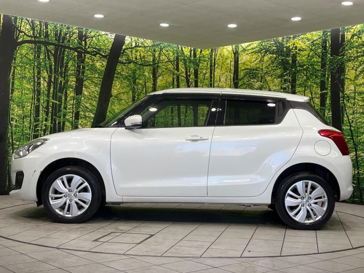 2017 Suzuki Swift DBA-ZD83S (UW-69fc015f7b1d1)[22]