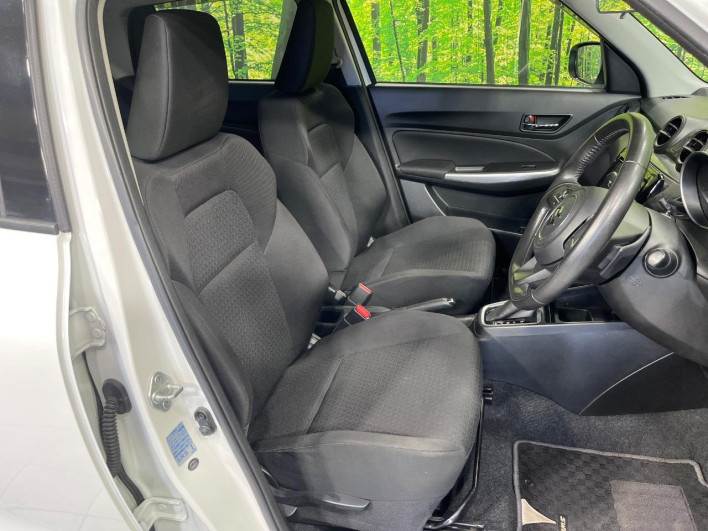 2017 Suzuki Swift DBA-ZD83S (UW-69fc015f7b1d1)[15]