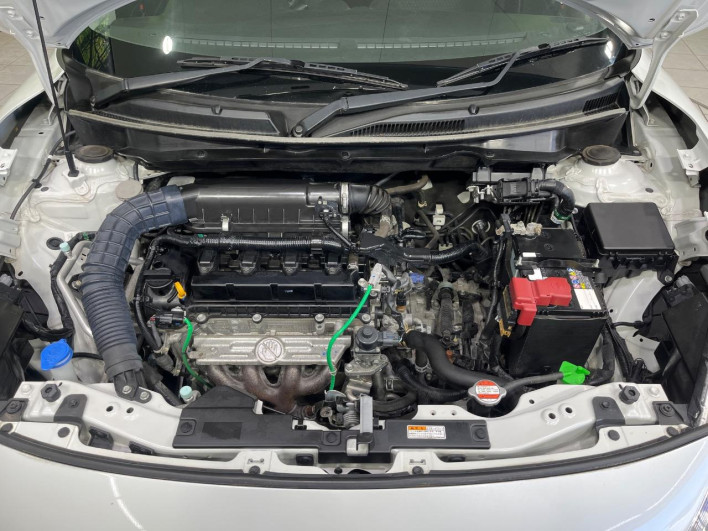 2017 Suzuki Swift DBA-ZD83S (UW-69fc015f7b1d1)[4]