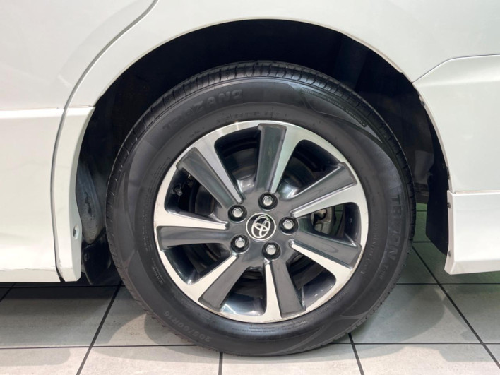 2020 Toyota Voxy DBA-ZRR80W (UW-69fc016537637)[25]