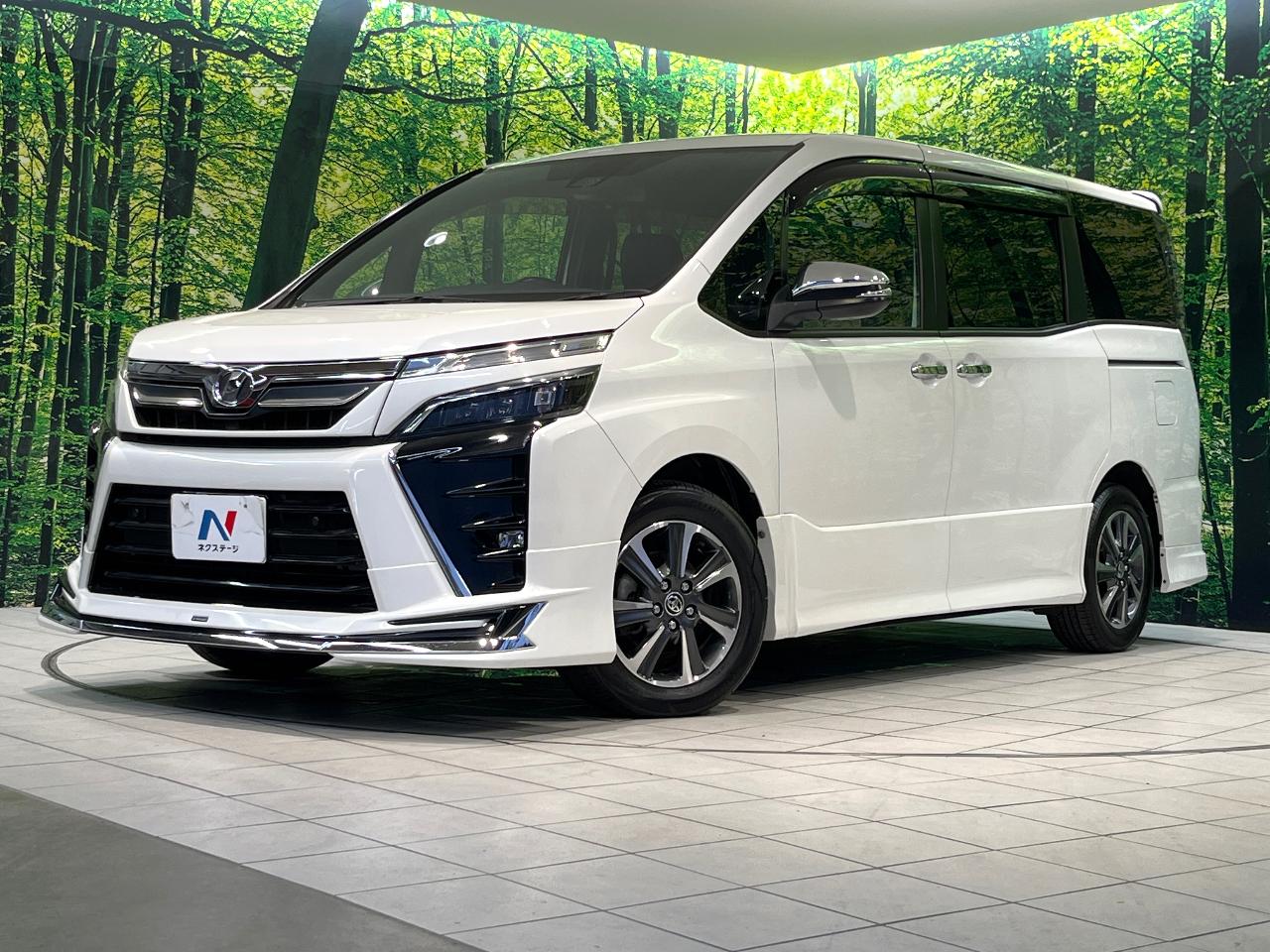2020 Toyota Voxy DBA-ZRR80W
