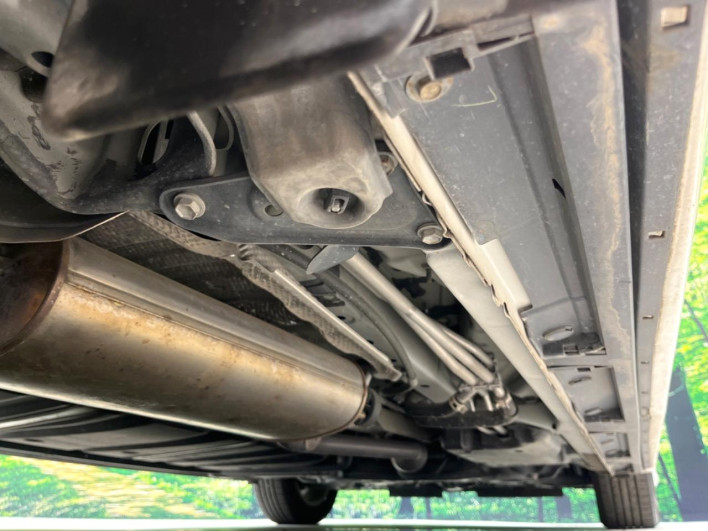 2020 Toyota Voxy DBA-ZRR80W (UW-69fc016537637)[29]