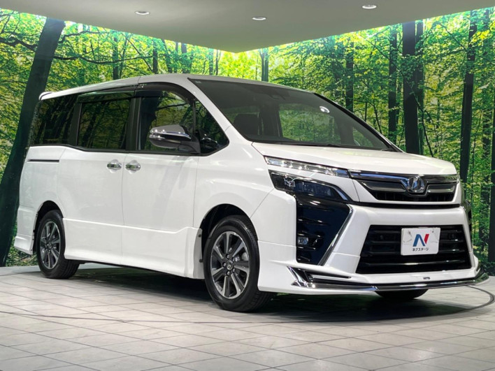2020 Toyota Voxy DBA-ZRR80W (UW-69fc016537637)[12]