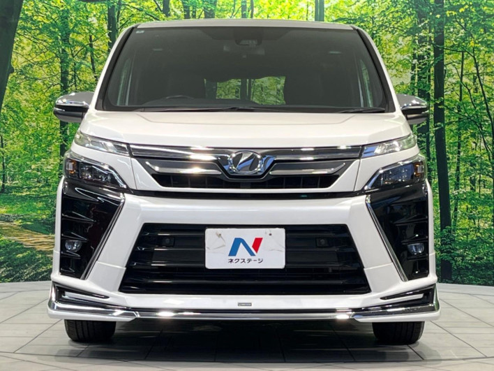 2020 Toyota Voxy DBA-ZRR80W (UW-69fc016537637)[11]