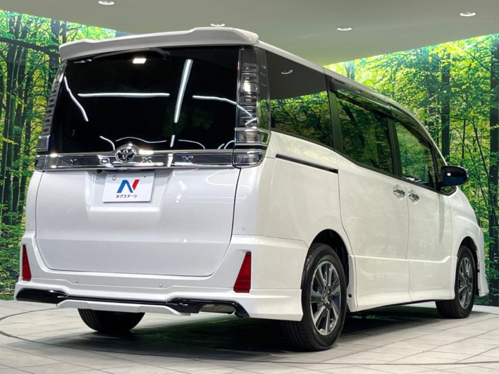 2020 Toyota Voxy DBA-ZRR80W (UW-69fc016537637)[14]