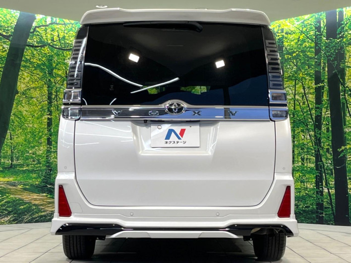 2020 Toyota Voxy DBA-ZRR80W (UW-69fc016537637)[15]
