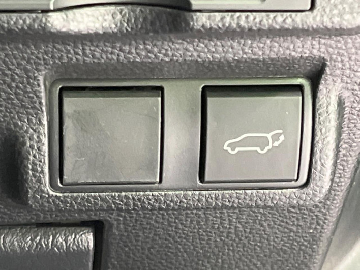 2023 Toyota Corolla Cross 6AA-ZVG11 (UW-69fc0167c0755)[21]