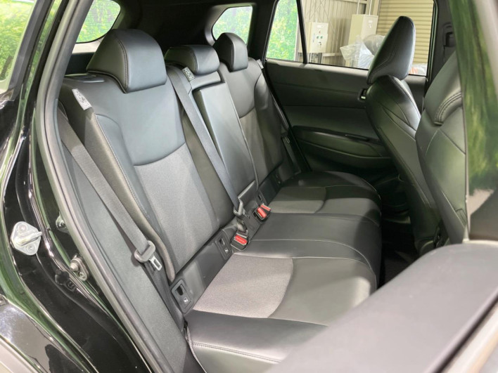 2023 Toyota Corolla Cross 6AA-ZVG11 (UW-69fc0167c0755)[7]