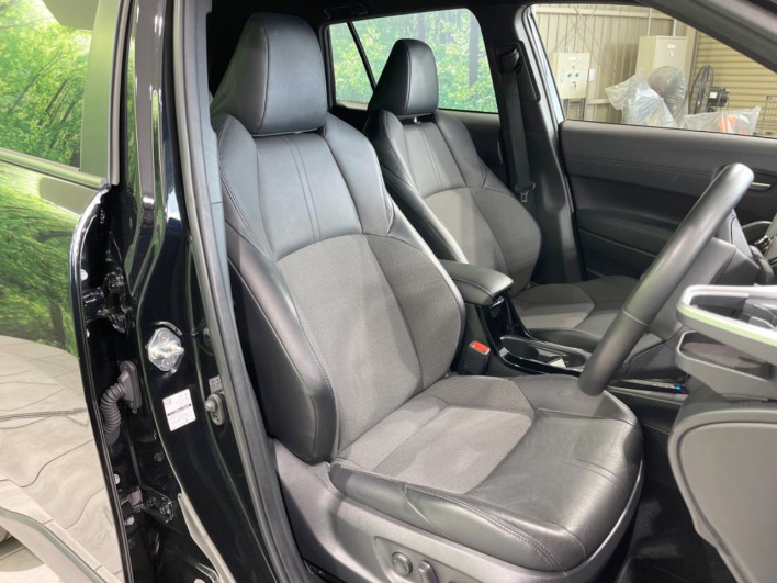 2023 Toyota Corolla Cross 6AA-ZVG11 (UW-69fc0167c0755)[6]