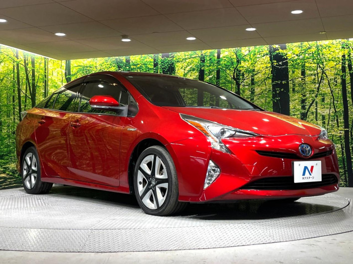 2016 Toyota Prius DAA-ZVW50 (UW-69fc016bd06a5)[5]