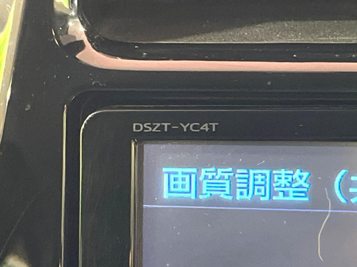 2016 Toyota Prius DAA-ZVW50 (UW-69fc016bd06a5)[12]
