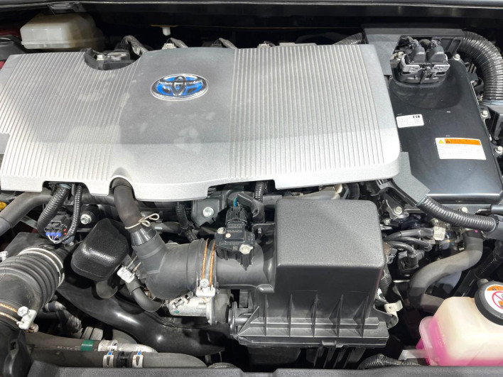 2016 Toyota Prius DAA-ZVW50 (UW-69fc016bd06a5)[24]