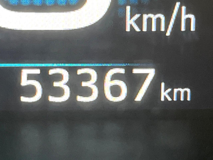 2016 Toyota Prius DAA-ZVW50 (UW-69fc016bd06a5)[2]