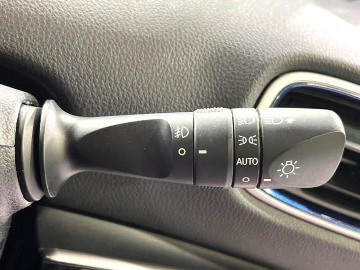 2016 Toyota Prius DAA-ZVW50 (UW-69fc016bd06a5)[17]