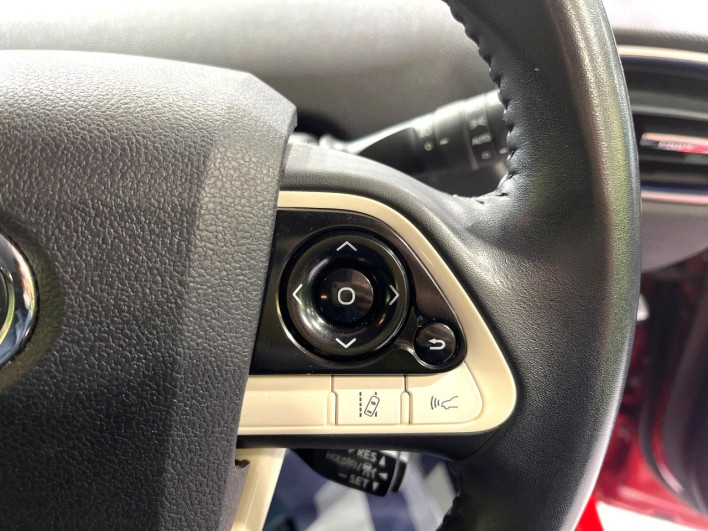2016 Toyota Prius DAA-ZVW50 (UW-69fc016bd06a5)[14]