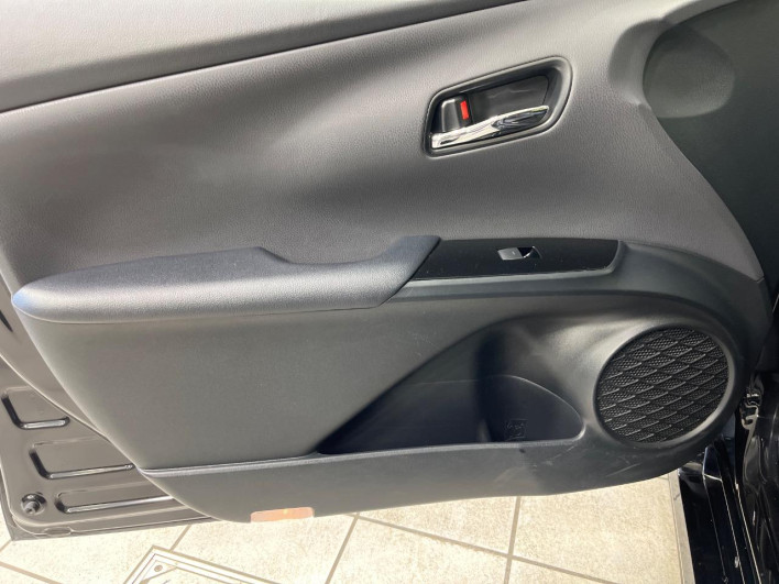 2022 Toyota Prius 6AA-ZVW55 (UW-69fc016dda555)[27]