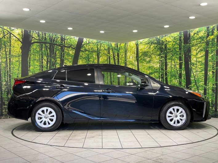 2022 Toyota Prius 6AA-ZVW55 (UW-69fc016dda555)[9]