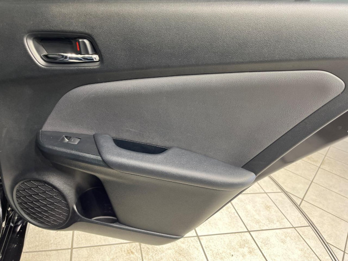 2022 Toyota Prius 6AA-ZVW55 (UW-69fc016dda555)[10]
