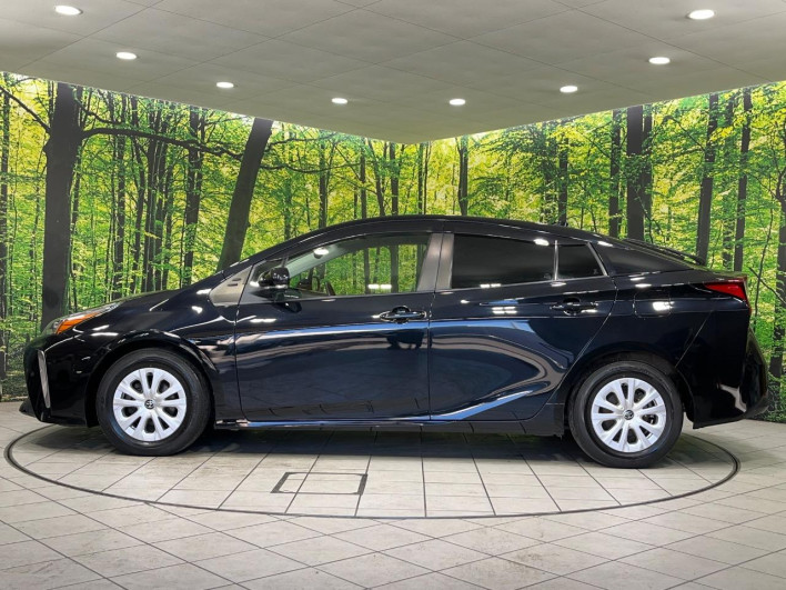 2022 Toyota Prius 6AA-ZVW55 (UW-69fc016dda555)[24]