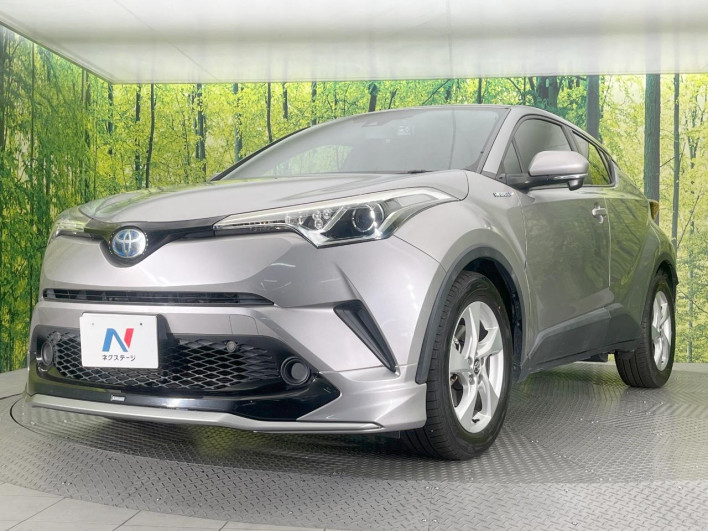 2017 Toyota C-HR DAA-ZYX10 (UW-69fc0173cb50a)[15]