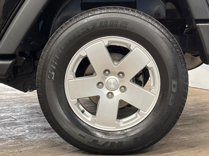 2017 Chrysler Jeep Wrangler Unlimited ABA-JK36L (UW-69fd5222c5d5f)[11]