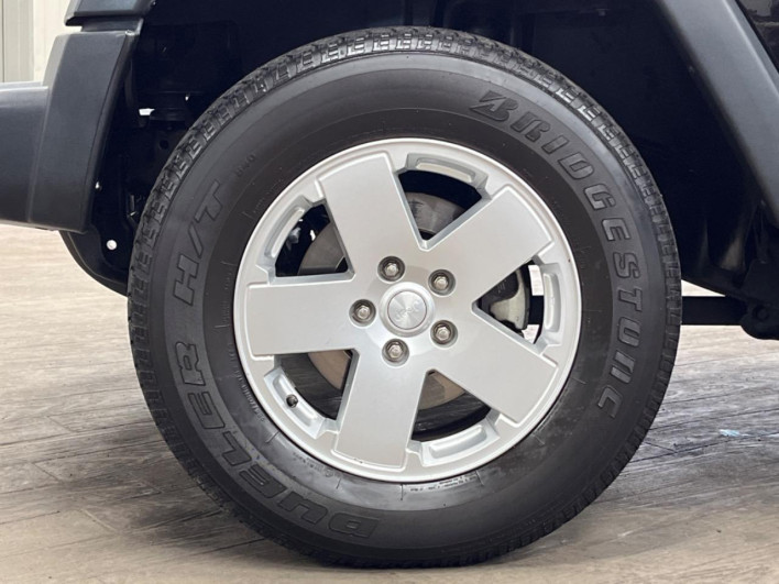 2017 Chrysler Jeep Wrangler Unlimited ABA-JK36L (UW-69fd5222c5d5f)[10]