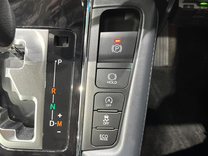 2018 Toyota Alphard DBA-AGH35W (UW-69fd52381fa0a)[24]