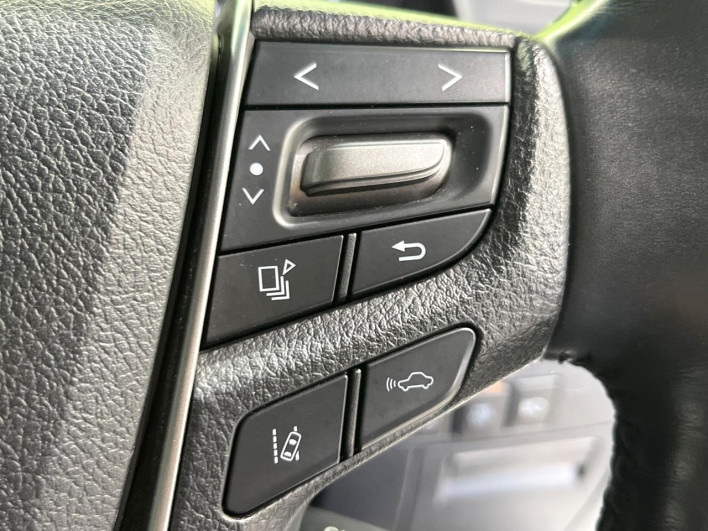 2018 Toyota Alphard DBA-AGH35W (UW-69fd52381fa0a)[26]