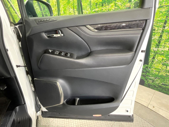 2018 Toyota Alphard DBA-AGH35W (UW-69fd52381fa0a)[14]