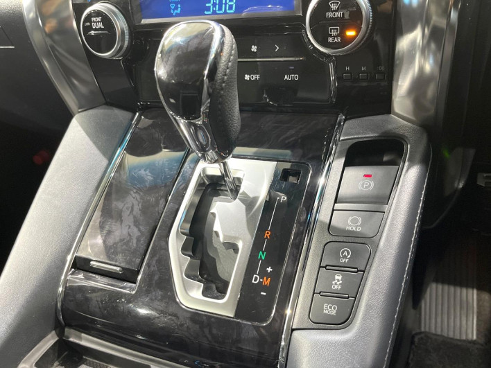 2018 Toyota Alphard DBA-AGH35W (UW-69fd52381fa0a)[23]