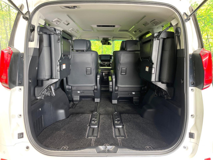 2018 Toyota Alphard DBA-AGH35W (UW-69fd52381fa0a)[9]