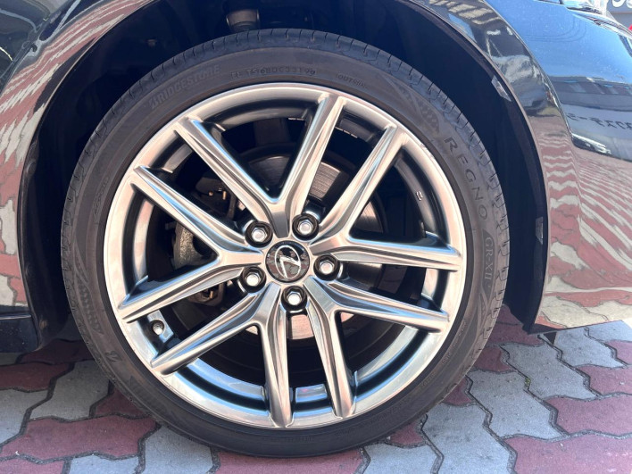 2017 Lexus IS DAA-AVE30 (UW-69fd523ebd73c)[15]