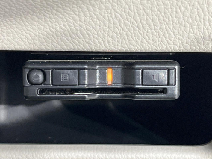 2018 Mitsubishi eK Space DBA-B11A (UW-69fd52480e119)[16]