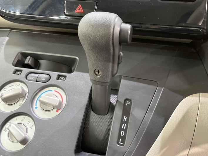 2018 Mitsubishi eK Space DBA-B11A (UW-69fd52480e119)[17]
