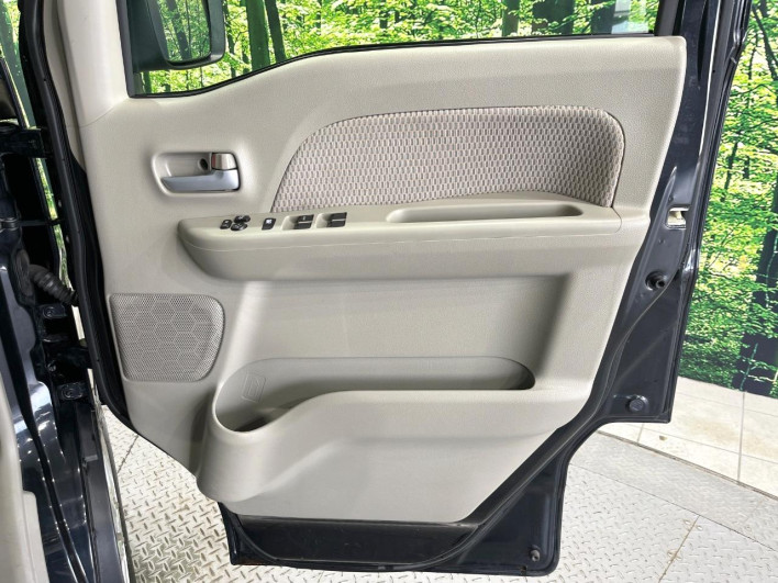 2018 Suzuki Every Wagon ABA-DA17W (UW-69fd5258defda)[17]