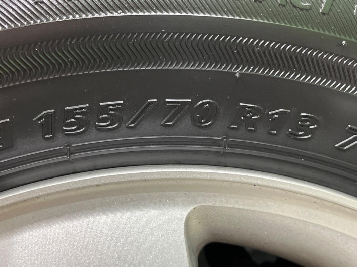 2013 Suzuki Every Wagon ABA-DA64W (UW-69fd5259b1d19)[12]