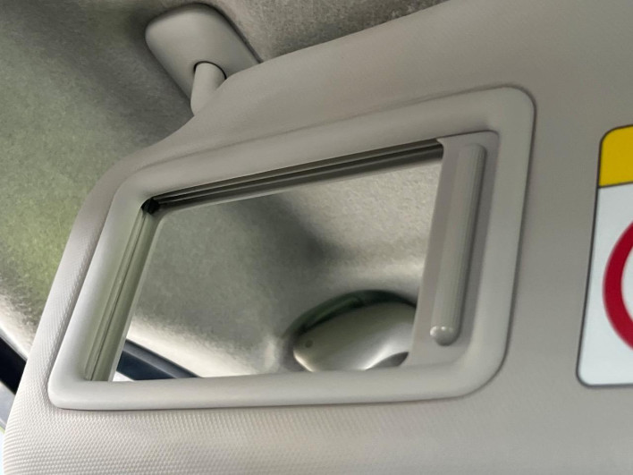 2018 Mazda Demio DBA-DJ3FS (UW-69fd525a5eb9d)[7]