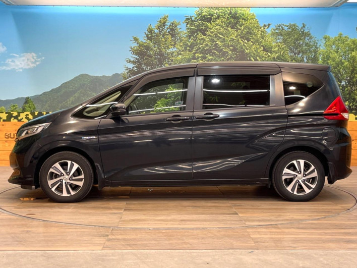 2020 Honda Freed hybrid 6AA-GB7 (UW-69fd5262e8c68)[7]