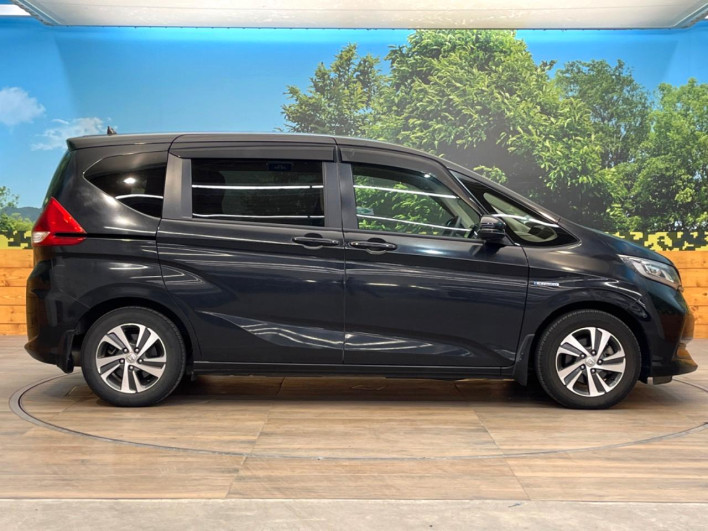 2020 Honda Freed hybrid 6AA-GB7 (UW-69fd5262e8c68)[10]