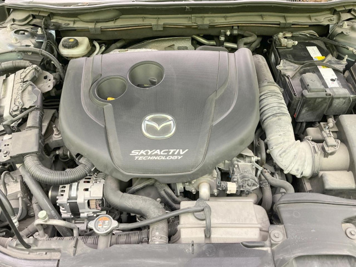 2013 Mazda Atenza Wagon LDA-GJ2FW (UW-69fd5268a30c5)[4]