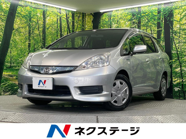2013 Honda Fit Shuttle Hybrid DAA-GP2 (UW-69fd526a625e6)[3]